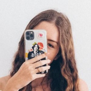 Meet your Posher, Dana